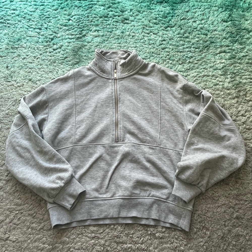 Girls Gray Half-Zip cropped crewneck